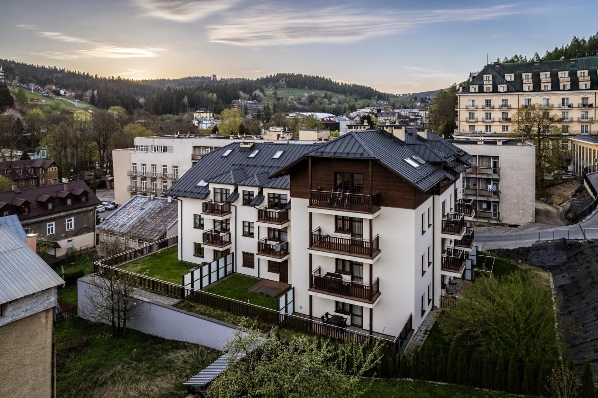 Apartamenty Sun & Snow Centrum Cicha Krynica Zdroj Exterior photo